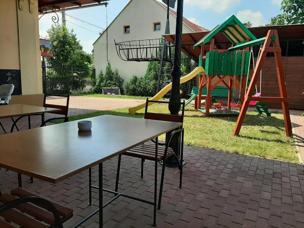 Gyulai Mesehaz Apartman מראה חיצוני תמונה