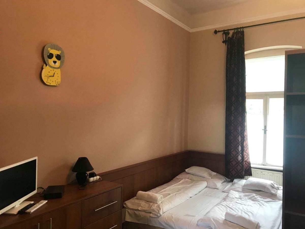 Gyulai Mesehaz Apartman מראה חיצוני תמונה